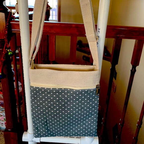 Handbags - NWOT’s Linen/Cotton Gray Polka-Dot Crossbody Purse